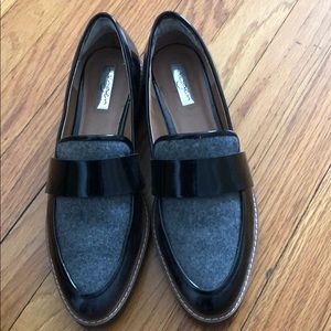 Halogen ‘Emily’ Black Patent / Grey Wool Loafer
